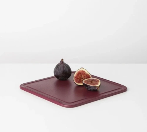 Снимка на Дъска за рязане Brabania Tasty+, Medium Aubergine Red